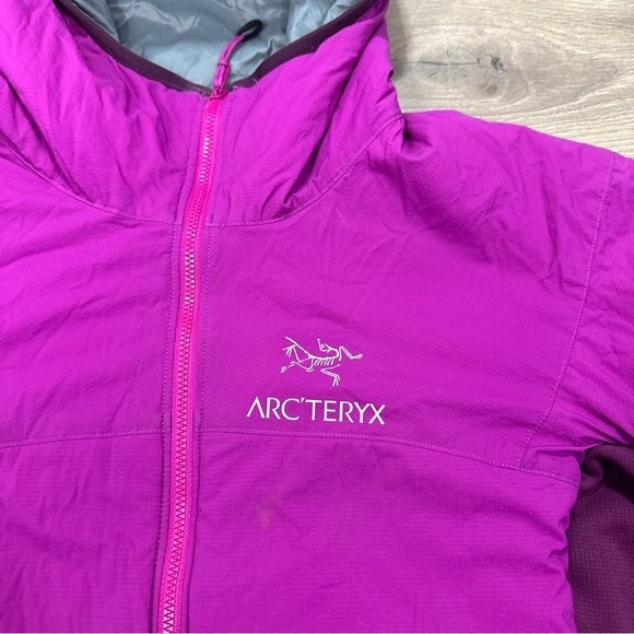 Arc'teryx Women’s Atom LT Insulated Hoody Purple Plum Full Zip Lightweight Large - Picture 4 of 11